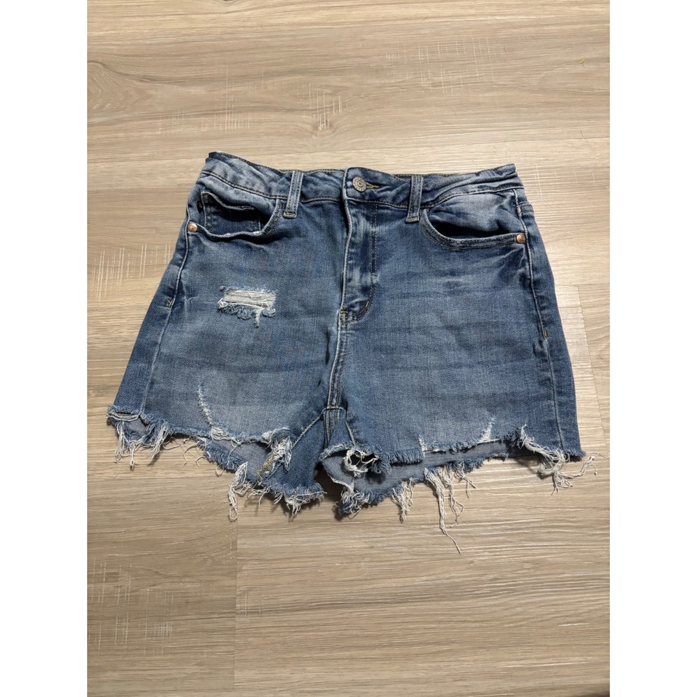 Judy Blue Boyfriend Fit Distressed Denim Shorts MediumWash Blue Size5/27 JB15404